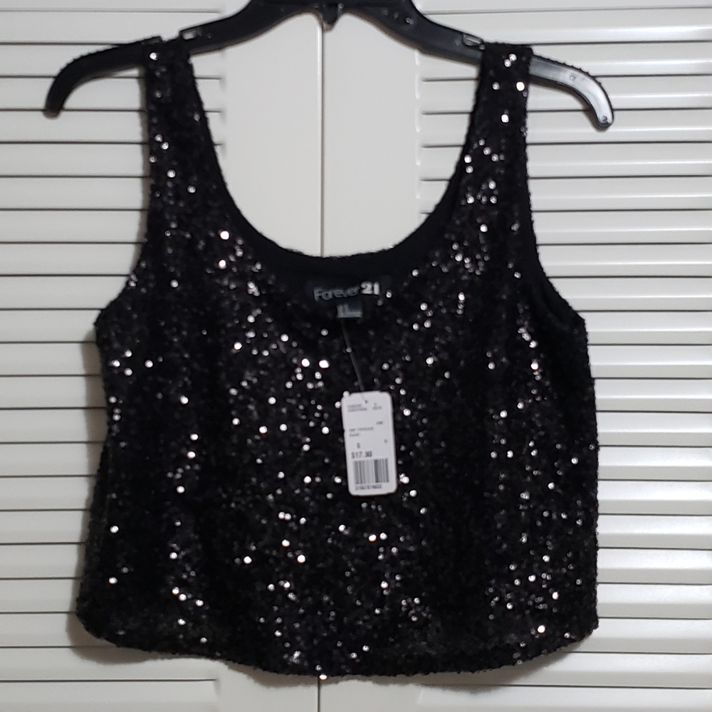 NWT Forever 21 sequin crop top